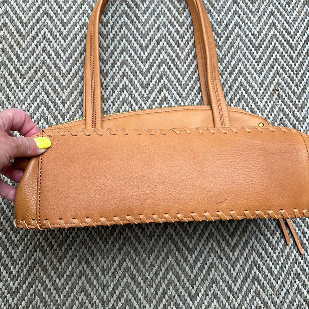 HOBO Tan Leather Shoulder Bag with Whipstitch Trim - Picture 3 of 9